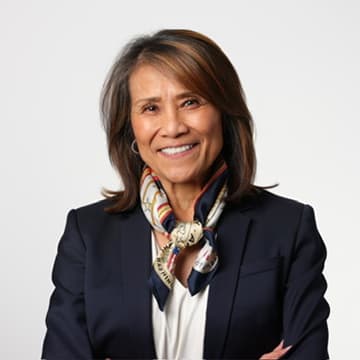 Headshot of Dr. Raquel Bono.