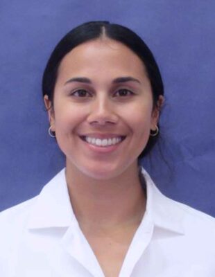 Picture of clinical third prize winner Dr. Candice Vieira.